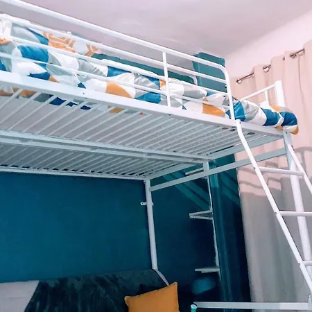 Colorful Appartement Cannes